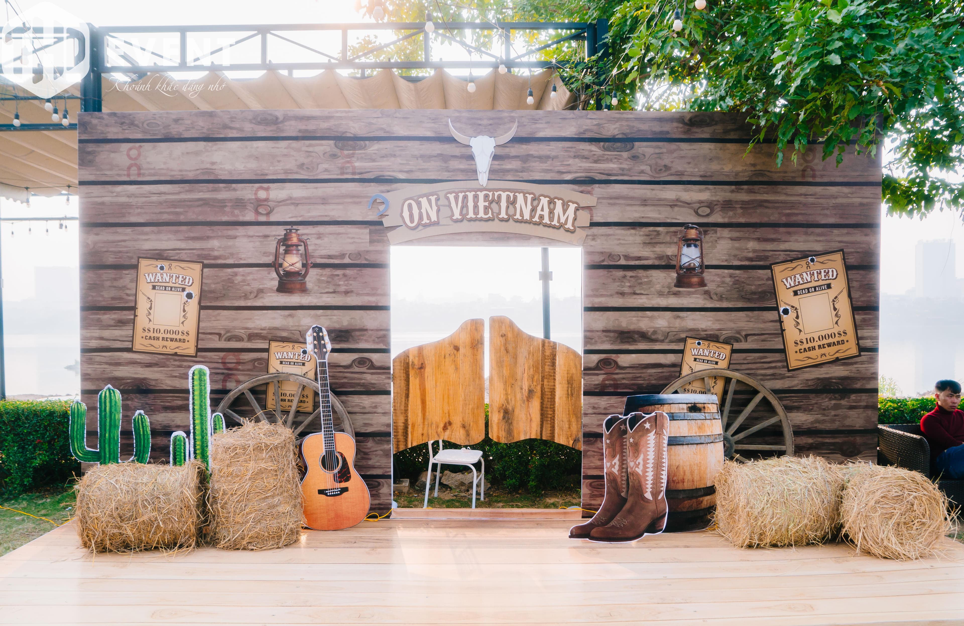 YEAR END PARTY 2024 - COUNTRY HOEDOWN
