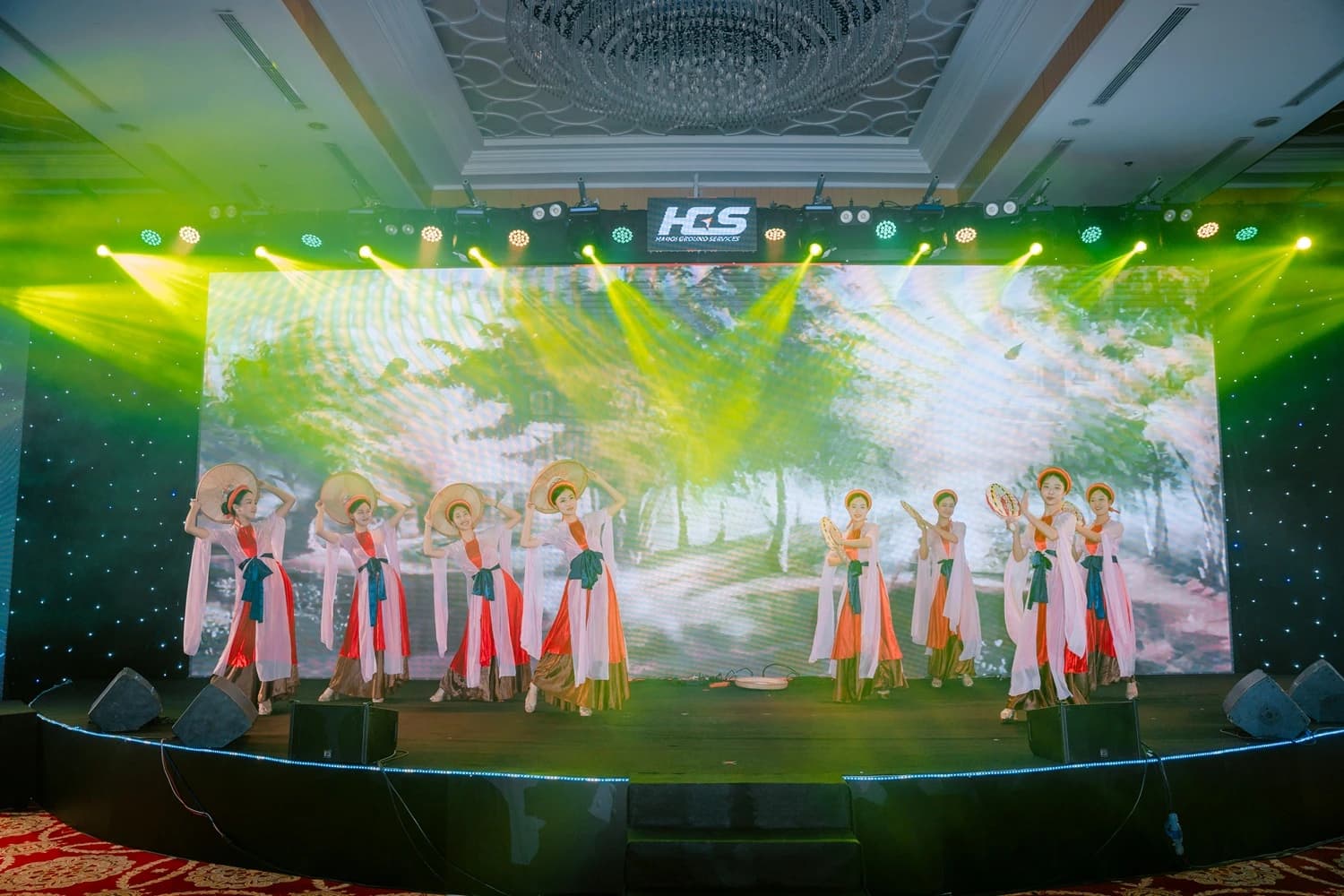 CA SĨ SỰ KIỆN
