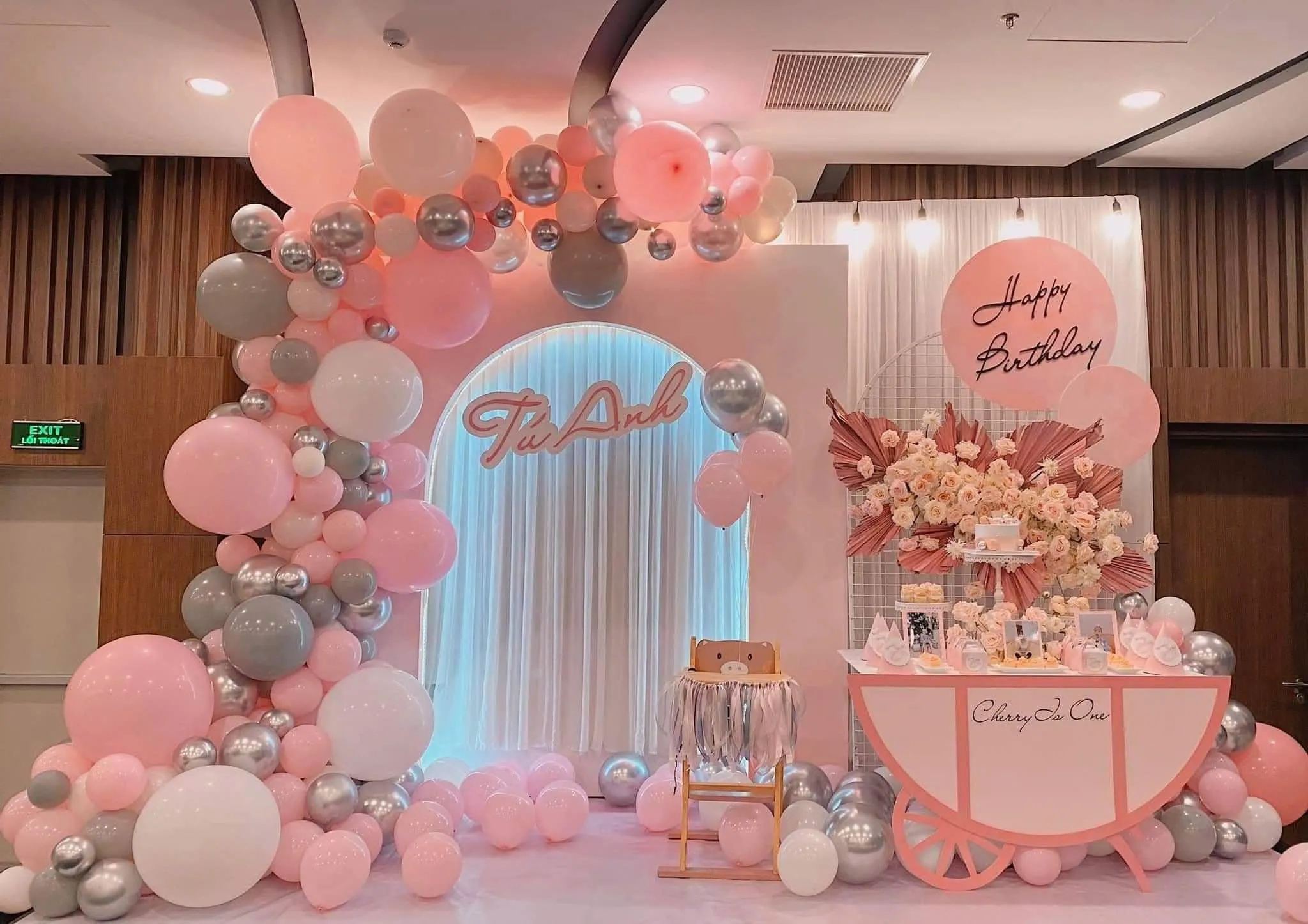 Tổng Hợp Mẫu Backdrop & Photo Booth Sự Kiện Độc Đáo